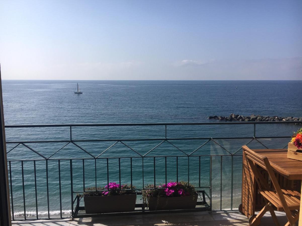 Cinqueterreblu Lungomarenostro Leilighet Monterosso al Mare Eksteriør bilde